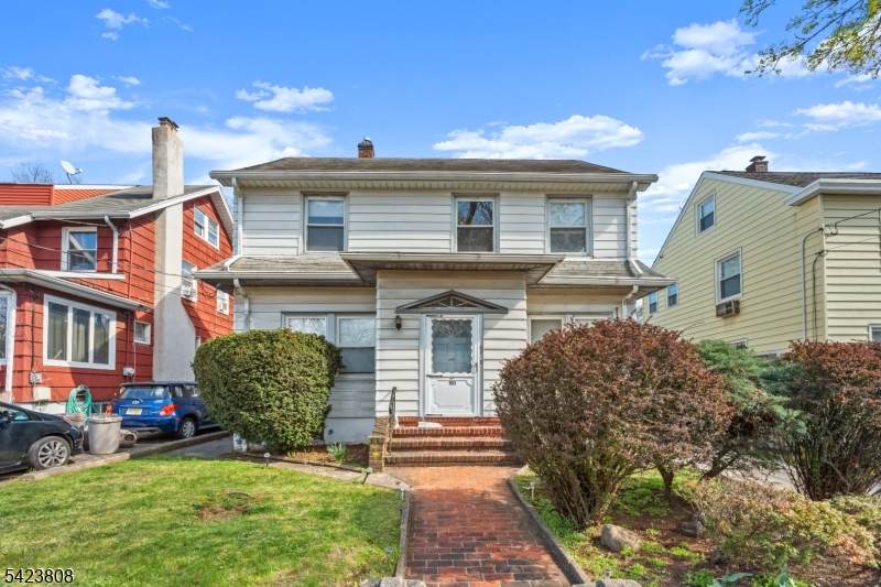 101 Reid Ave - Photo 1