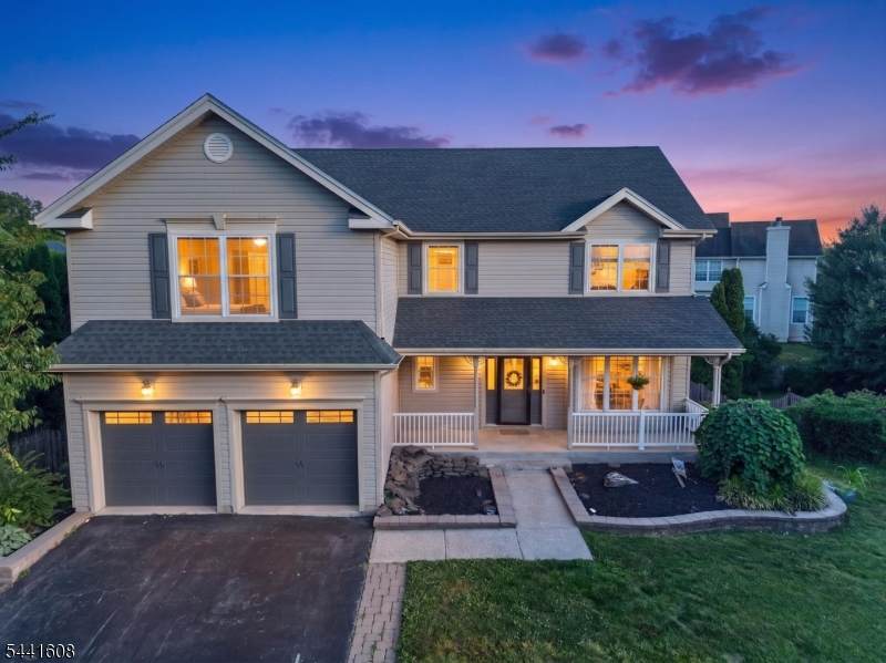 3 Grant Way - Photo 1