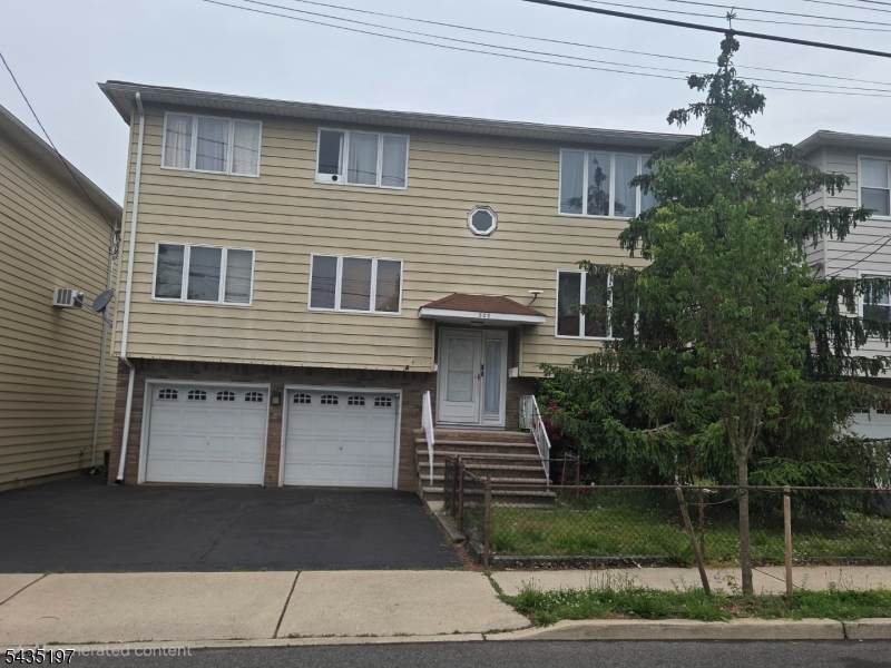 508 Lincoln St - Photo 1