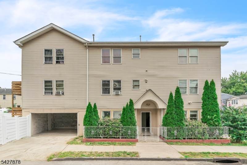 24 12Th Ave - Photo 1