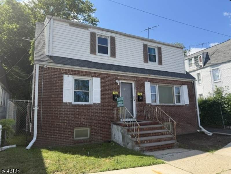 105 Western Pkwy - Photo 1