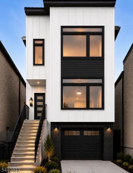 360 21St St - Photo 1