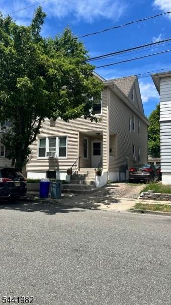 52 Christie Ave - Photo 1