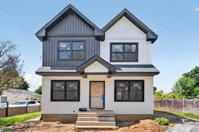 139 Main St - Photo 1