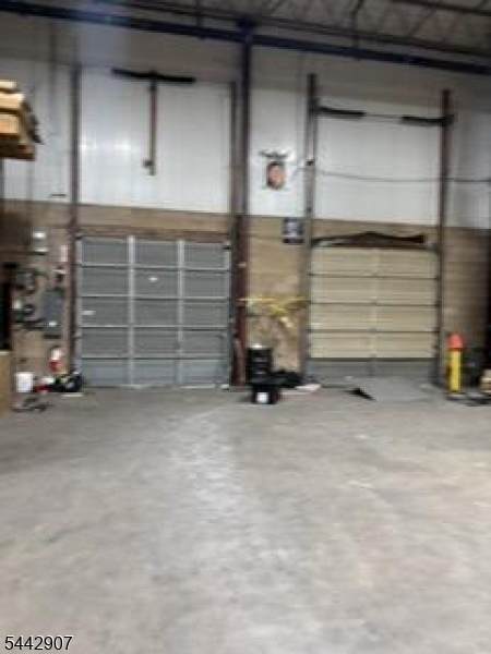 24 Commerce Rd - Photo 1