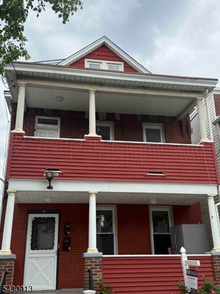 15 Harrison Pl - Photo 1