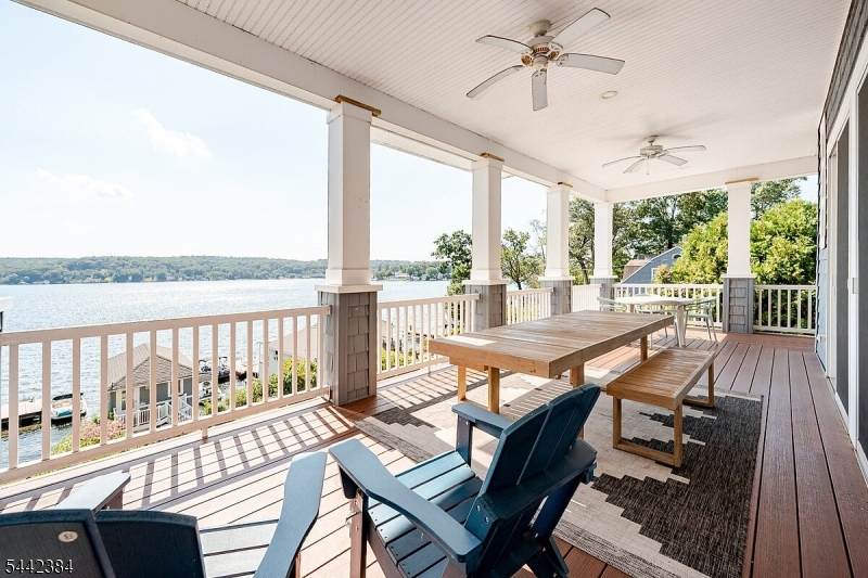 307 Lakeside Blvd - Photo 1