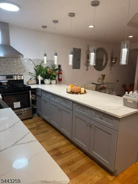 322 Franklin St - Photo 1