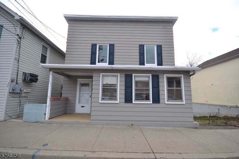 30 Maple Ave - Photo 1