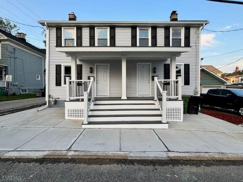 12 School St - Photo 1