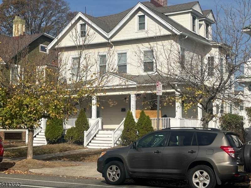 509 4Th Ave - Photo 1