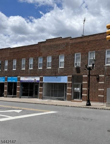 203 Franklin Ave - Photo 1
