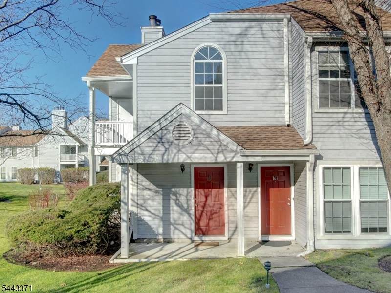 142 Harvest Lane - Photo 1