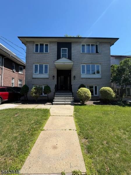 516 Jersey Ave - Photo 1