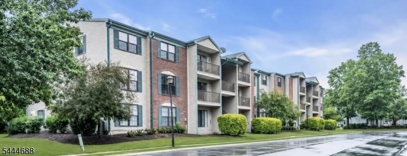 57 Fisher Dr - Photo 1