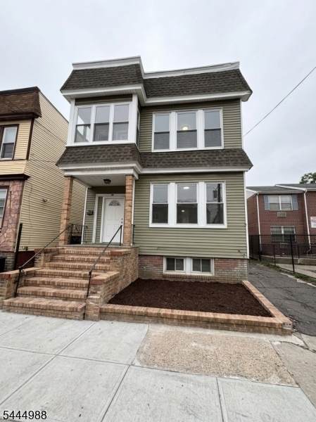536 S 18Th St - Photo 1