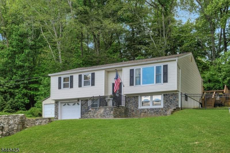 3 S Hillside Dr - Photo 1