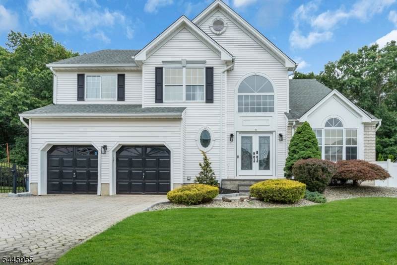 54 Winding Brook Dr - Photo 1