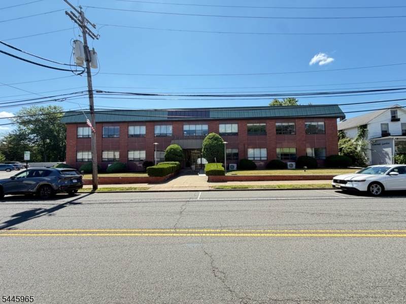 28 Millburn Ave Suite 6 - Photo 1