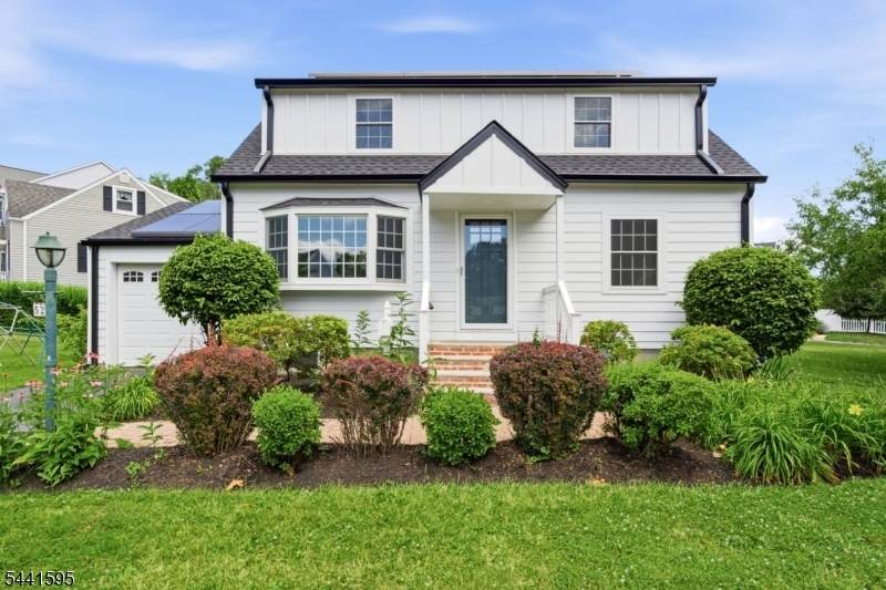 52 Hamilton St - Photo 1