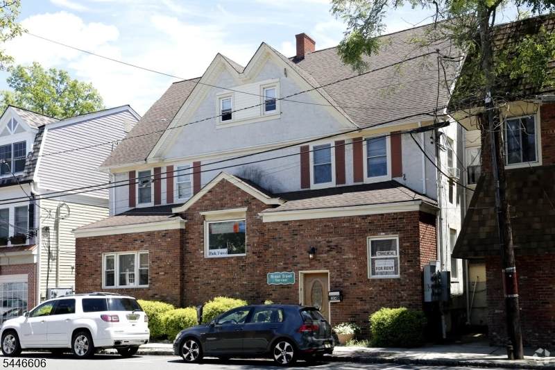 204 Lenox Ave - Photo 1