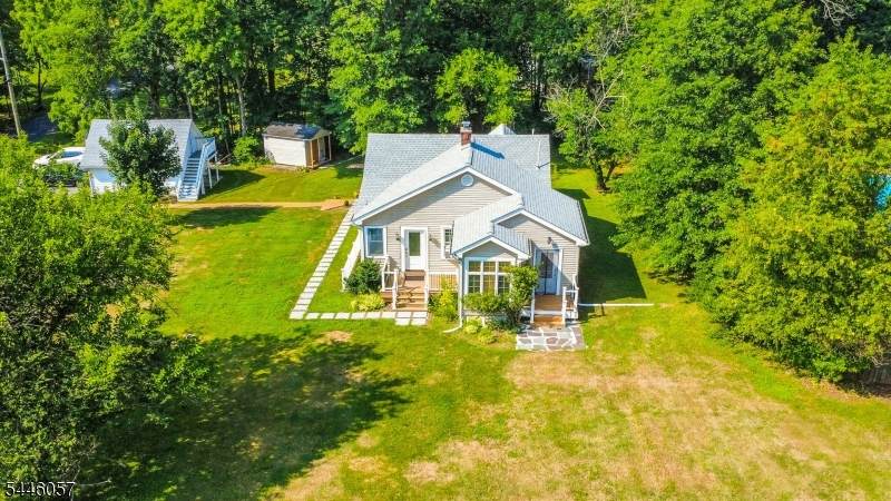 34 Leiv Eirikson Ave - Photo 1