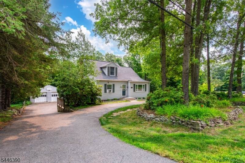 872 Green Pond Rd - Photo 1