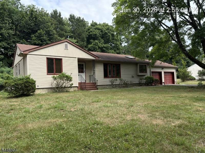 37 Alden Ln - Photo 1