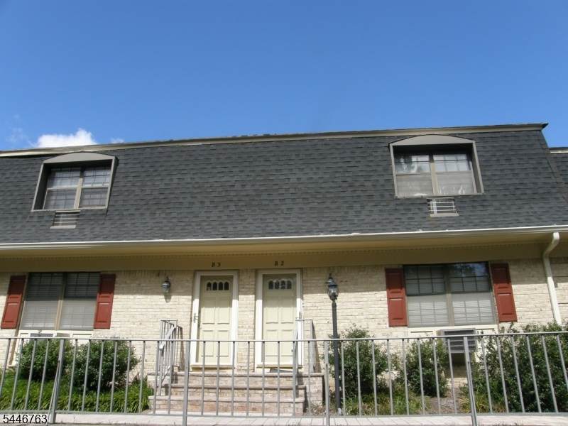 768 Springfield Ave B 3 - Photo 1