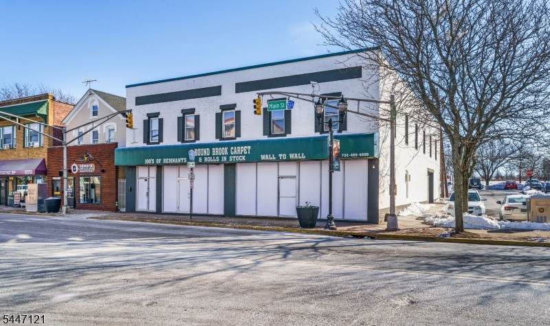 198 Ea Main Street - Photo 1