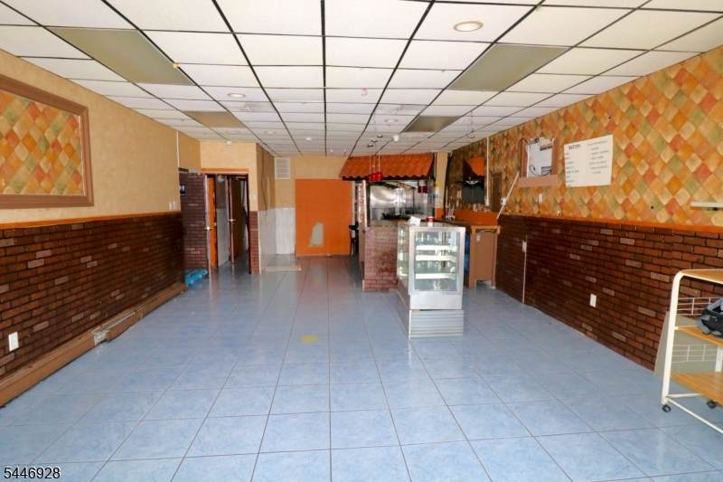 40 Fleming Ave - Photo 1