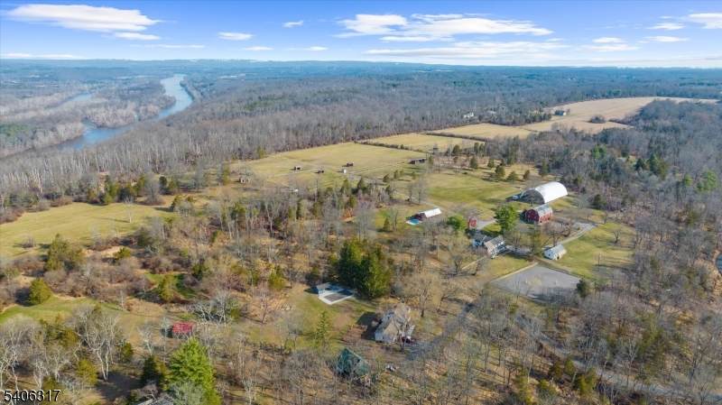 152 Warsaw Rd - Photo 1