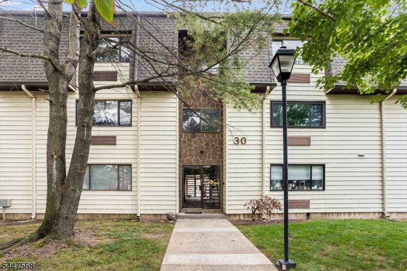 46 Watsessing Avenue Ub15 - Photo 1