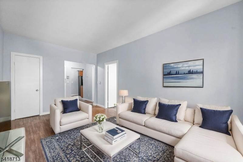 250 Clendenny Ave - Photo 1