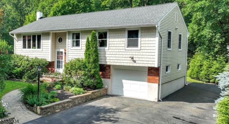 461 Otterhole Rd - Photo 1