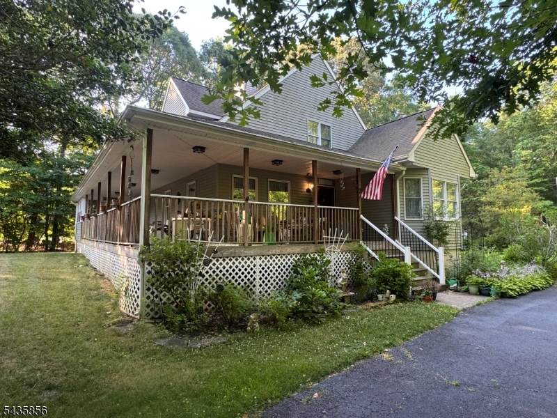 7 W Woodland Ave - Photo 1