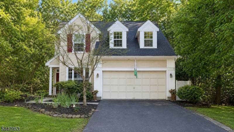 21 Yale Ter - Photo 1