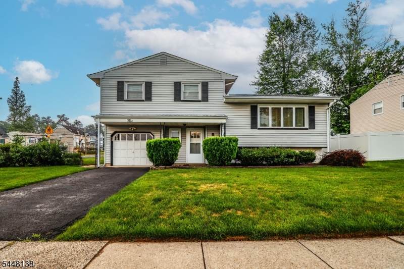 5 Thelma Ct - Photo 1