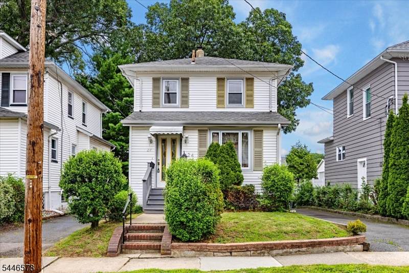 24 Harvard St - Photo 1