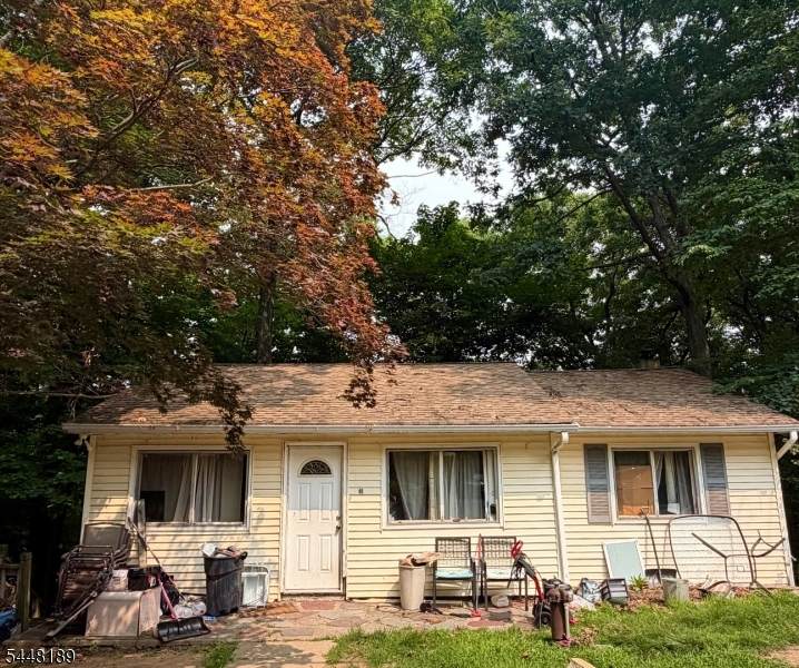 48 Skidmore Trl - Photo 1