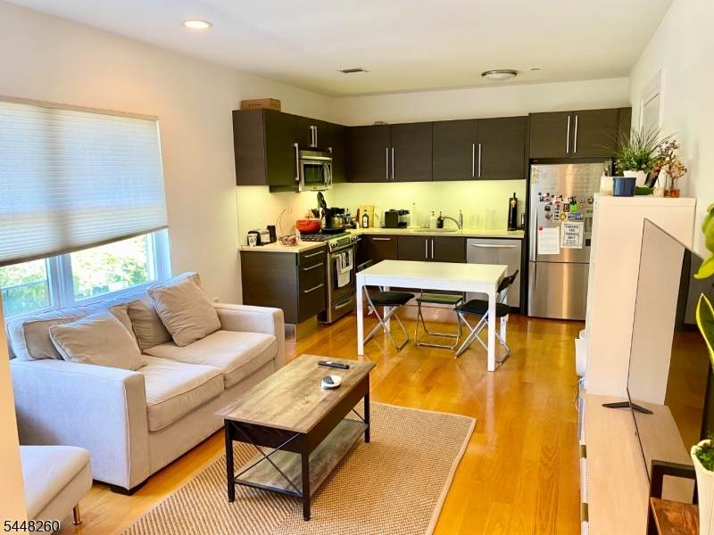 268 Main St - Photo 1