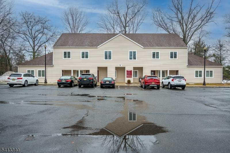 11 Clyde Rd - Photo 1