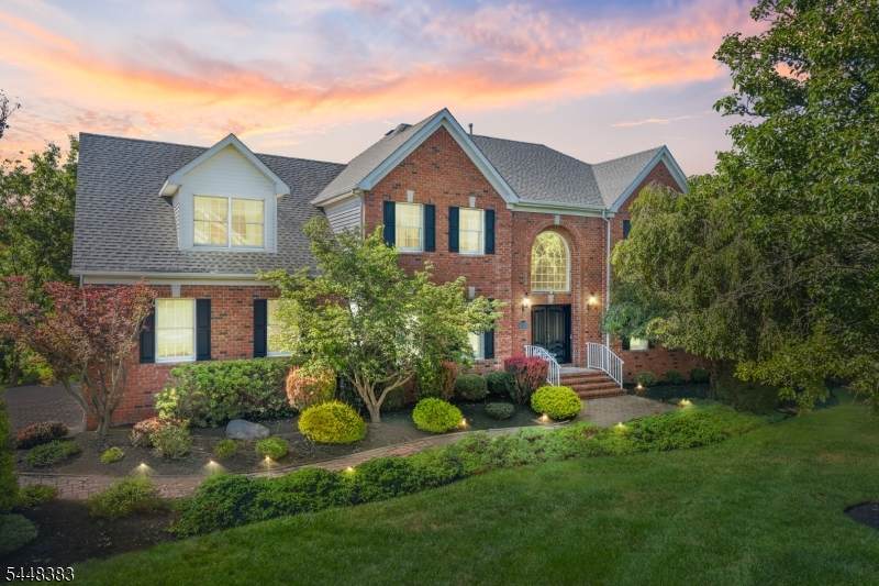 93 Hills Dr - Photo 1