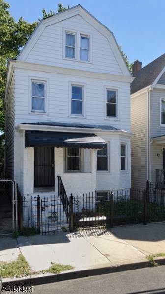 832 S 15Th St - Photo 1