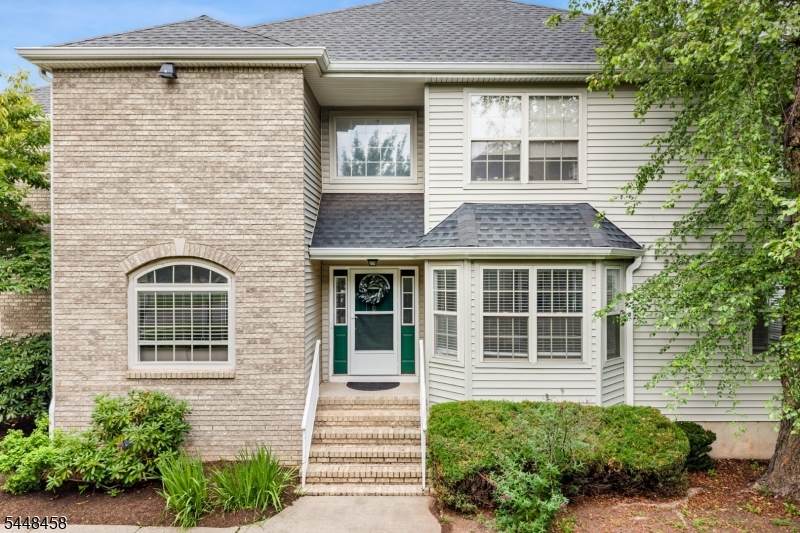 1401 Taggert Dr - Photo 1