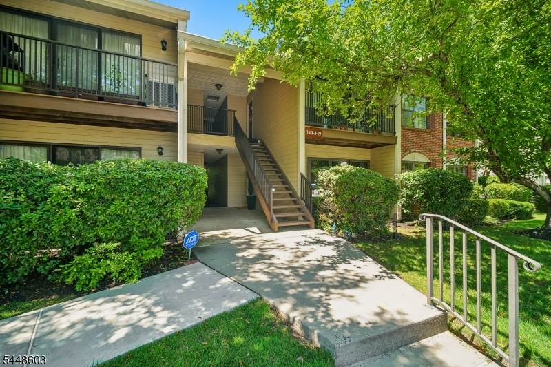 341 Penns Way - Photo 1