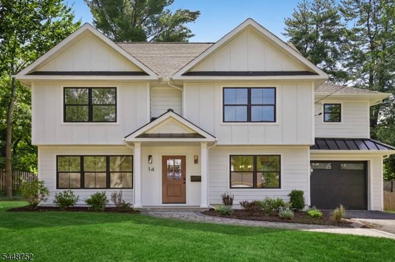 14 Maplewood Dr - Photo 1