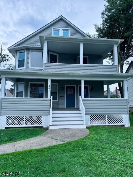 441 W Broad St - Photo 1