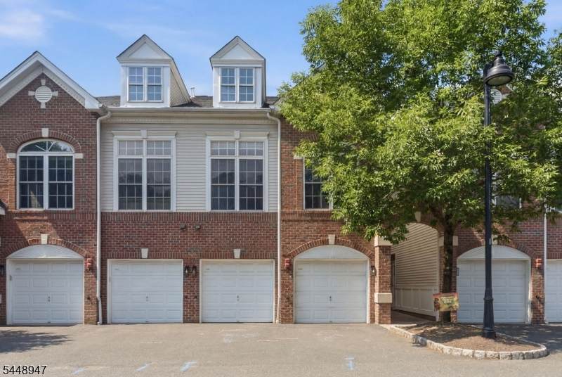 408 Donato Cir - Photo 1