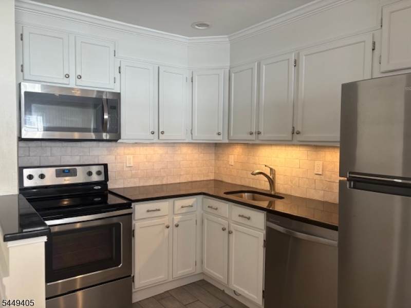 117 Treetop Ct - Photo 1